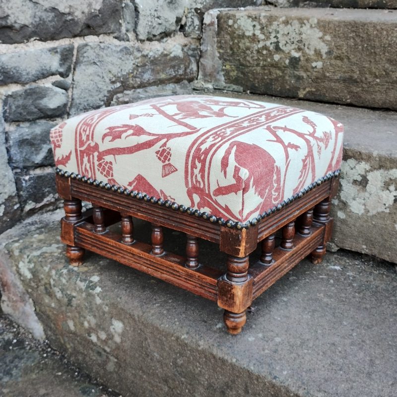 Footstools - Image 2