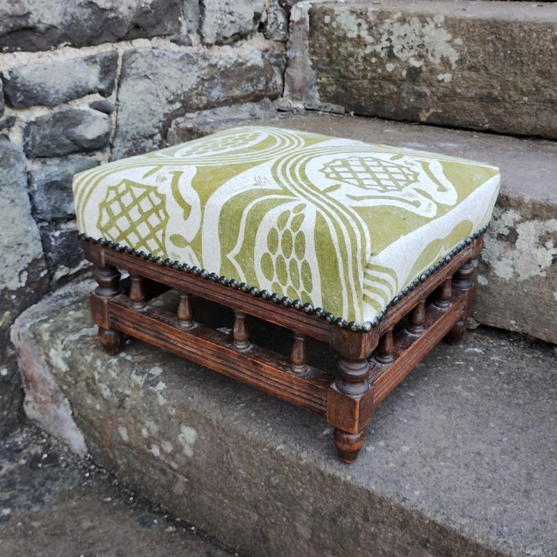 Footstools - Image 4