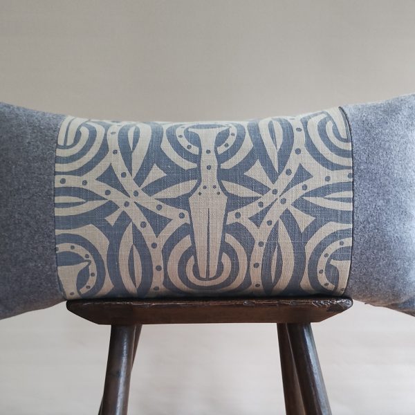 Kilmartin cushion long